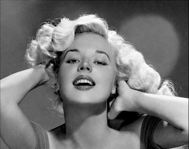 66 Amazing Black And White Photos Of Pin Up Girl Betty Brosmer During The